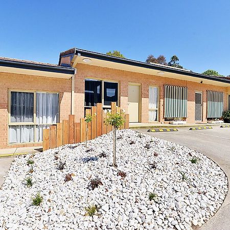 Cranbourne Motor Inn Экстерьер фото